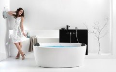 Aquatica Purescape 174A Wht Relax Air Massage Bathtub with girl 02 web